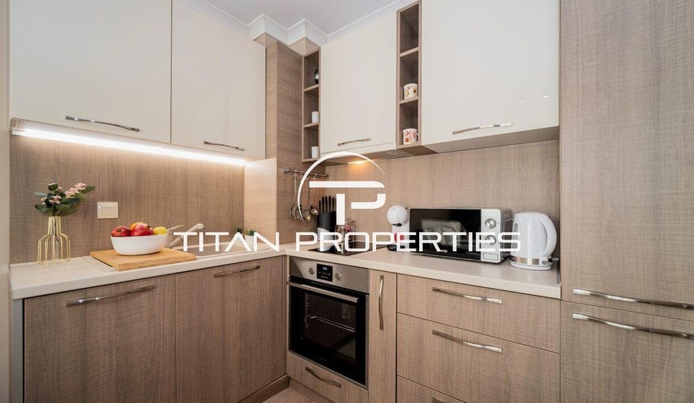 Дава се под наем Двустаен апартамент в Варна, ЖП Гара - 65 кв.м за 800 € - Снимка #3