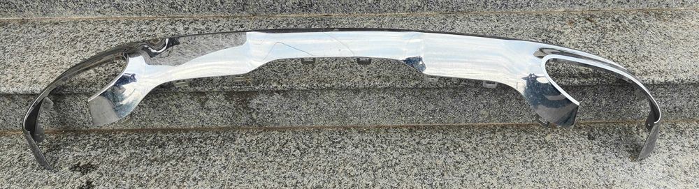Ornament crom/ Spoiler/ fusta Bara spate MERCEDES GLC/ GLE X253 W253