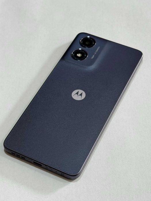 Мобилен телефон Motorola G04