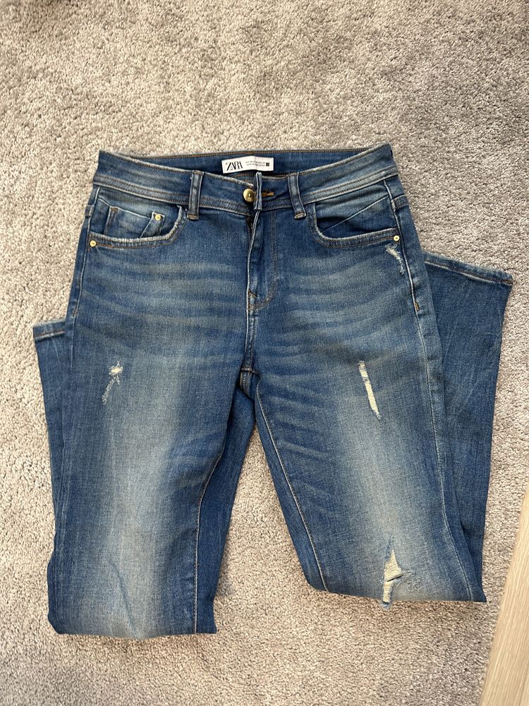 Дънки и панталони Zara нови