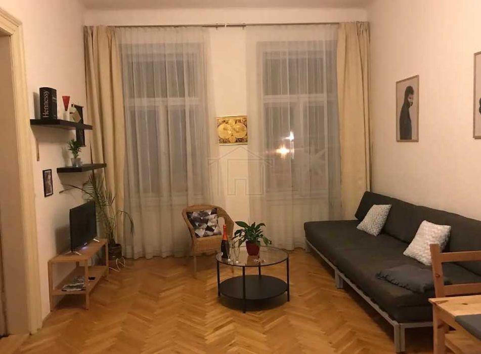 Дава се под наем Тристаен апартамент в Пловдив, Въстанически - 84 кв.м за 357 € - Снимка #3