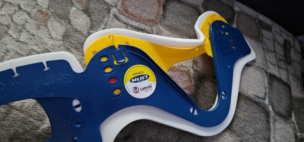 Guler cervical universal reglabil 4 trepte