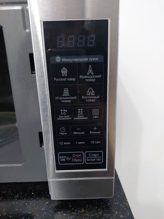 Продам микроволновую печь LG