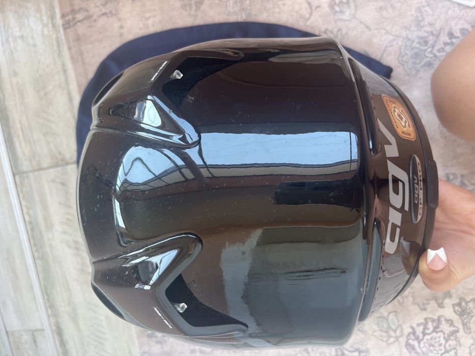 AGV каска без визьор