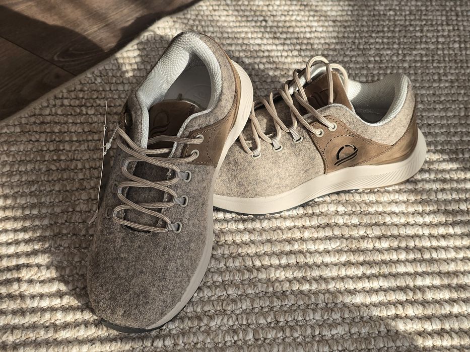 Дамски спортни маратонки