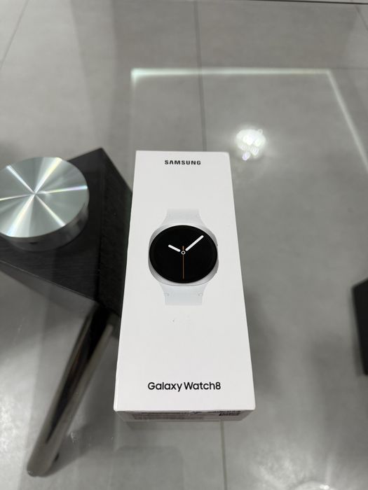 Samsung Watch 8 silver 44mm GPS • NOU / SIGILAT •