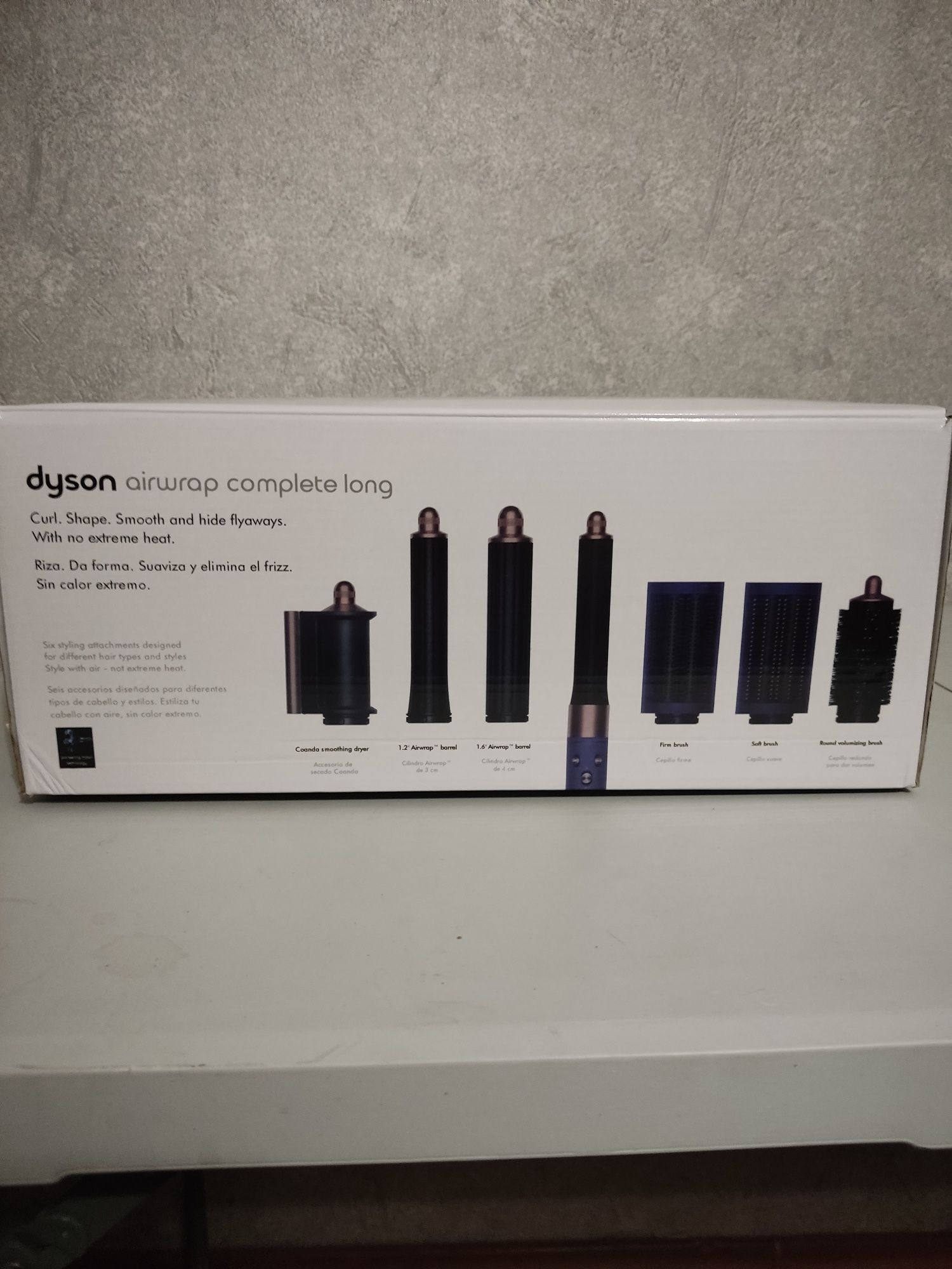 Продам фен Dyson
