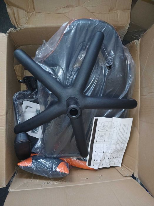 Scaun gaming copii Kring Icarus, suport cervical, PU, Negru/Portocaliu