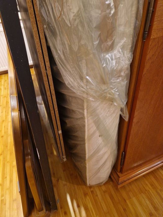 Pat dormitor in vanzare