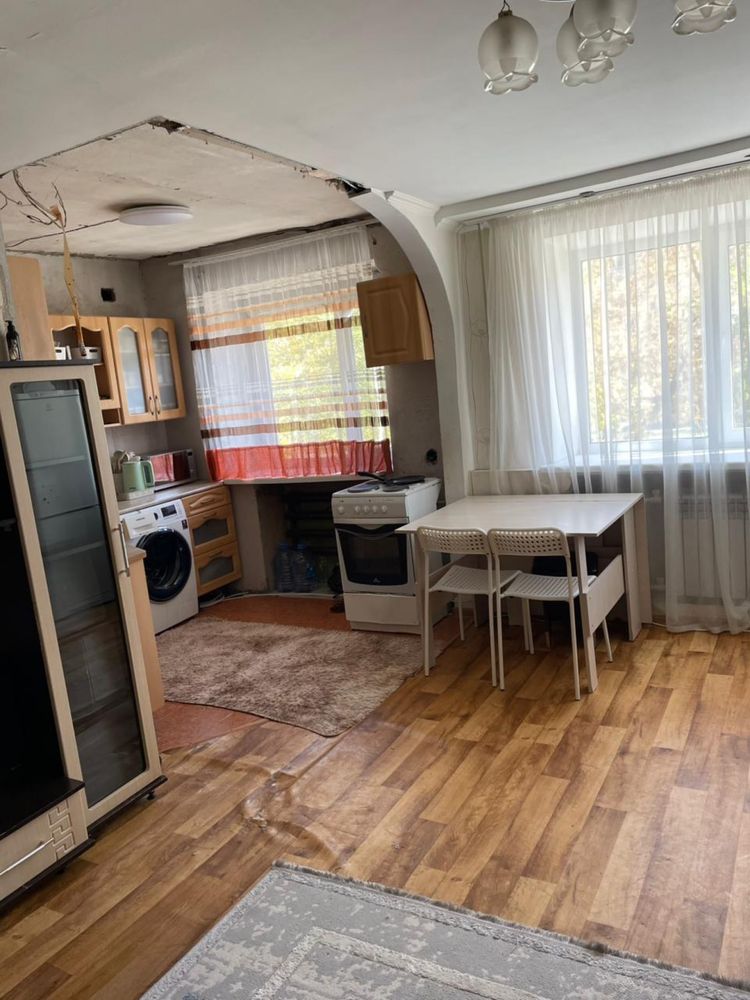 Продам 2-х комнатеую квартиру