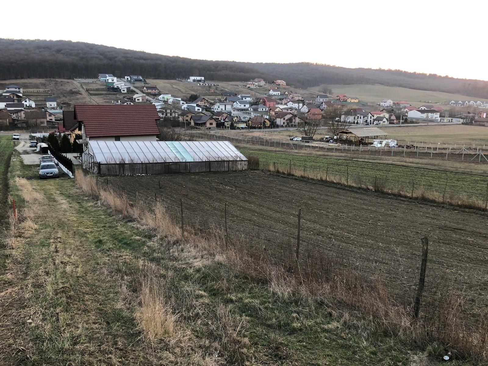 Teren de vânzare Budiul Mic