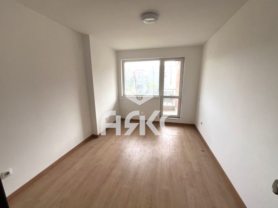 Продава се Тристаен апартамент в София, Манастирски ливади - 115 кв.м за 2861 €/кв.м - Снимка #2