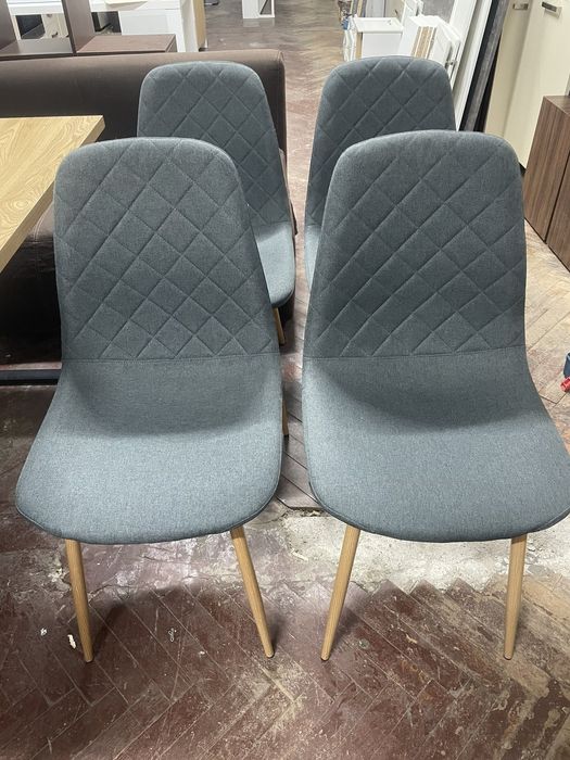 Маси и столове..