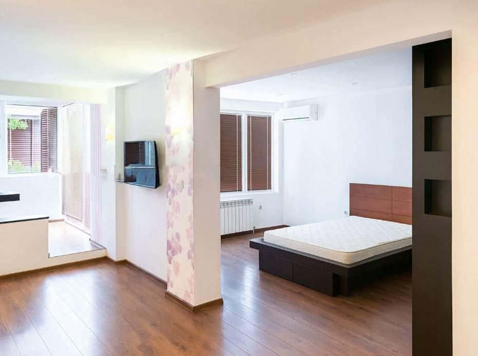 Дава се под наем Двустаен апартамент в Варна, Възраждане 1 - 60 кв.м за 498.27 € - Снимка #2