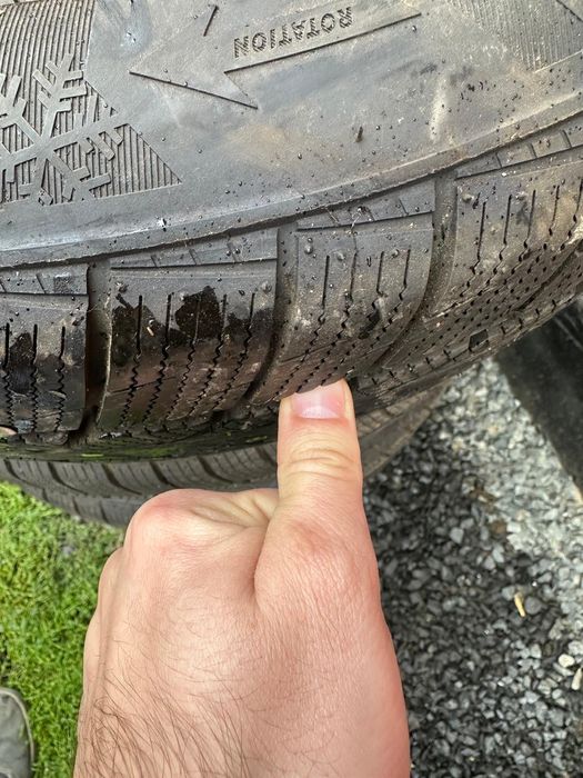 NuCauciucuri iarna Davanti 195/65/15 cu jante tabla