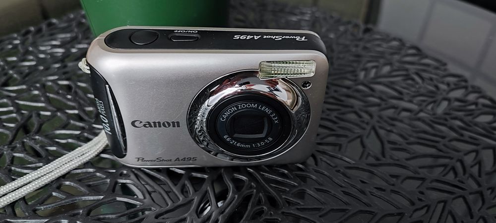 Camera Canon PowerShot A495