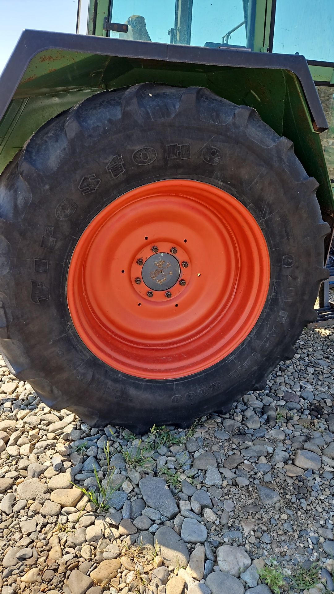 Dezmembrez tractor Fendt 612lsa