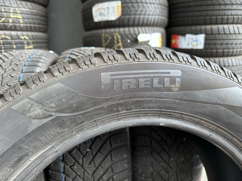 235/55/18 PIRELLI 4бр