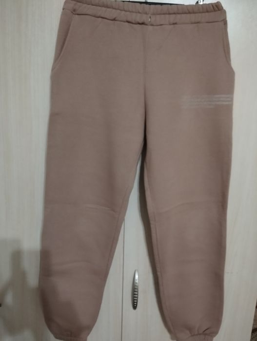 Теплые спортивные штаны отличном состоянии