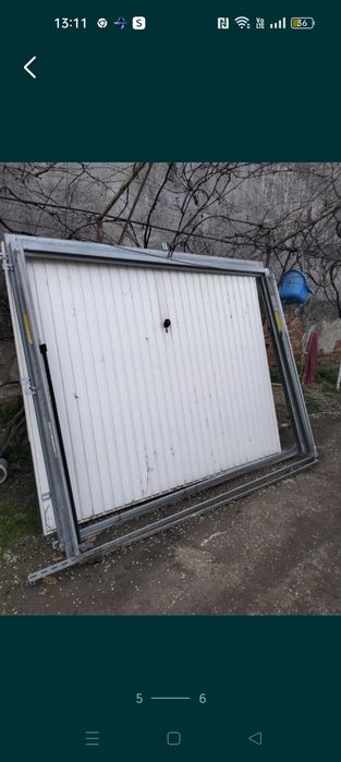 Uși garaj folosite foarte putin