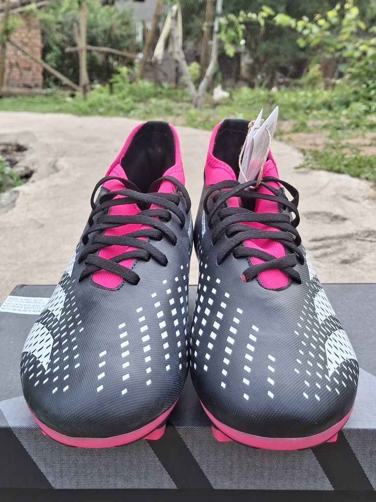 Adidas PREDATOR accuracy.4 FXG
