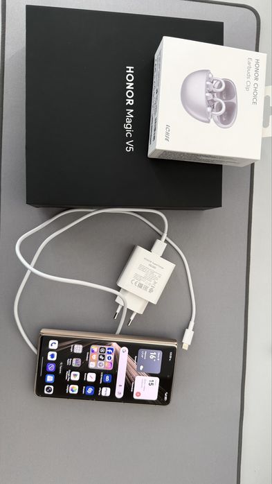 Honor Magic V5 gold с Гаранция