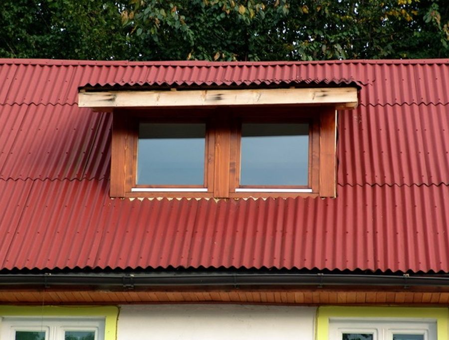 Reparatii acoperisuri mansardari urgente
