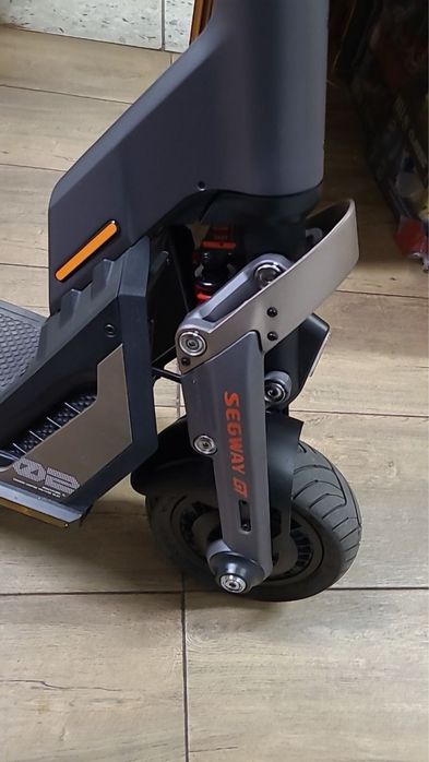 Тротинетка Segway Kickscooter GT2p
