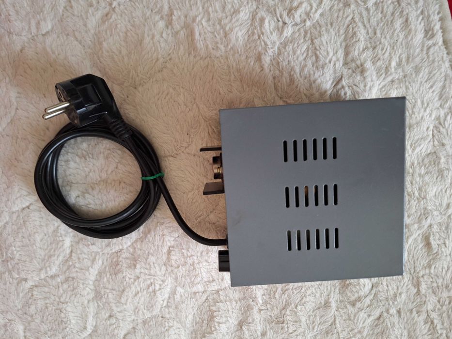 Sursa profesionala stabilizata Techtron SP-602 13,5V 2/4A DC camping