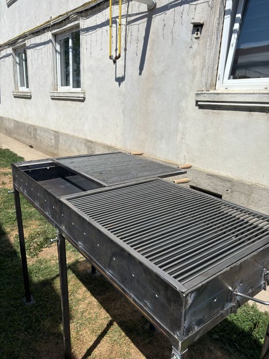 Gratar profesional cu grilaj inox alimentar