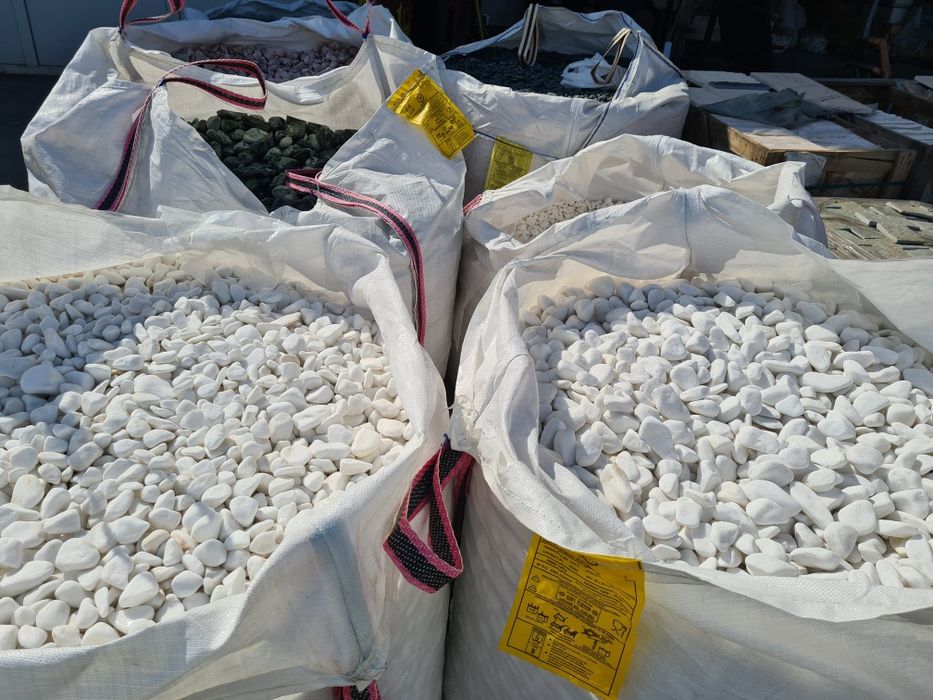 Petricele decorative, amenajare curte, alba THASSOS, ROȘII,Verde, Roz