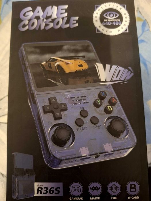 Consola jocuri R36s