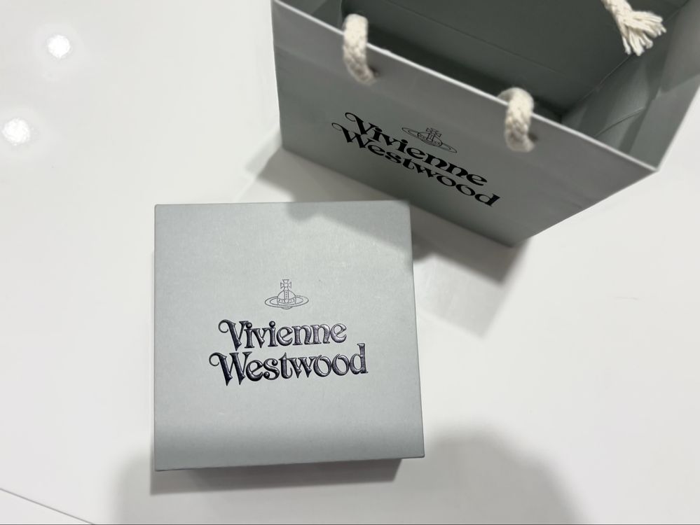 Vivienne Westwood Orb Necklace – Blue Edition