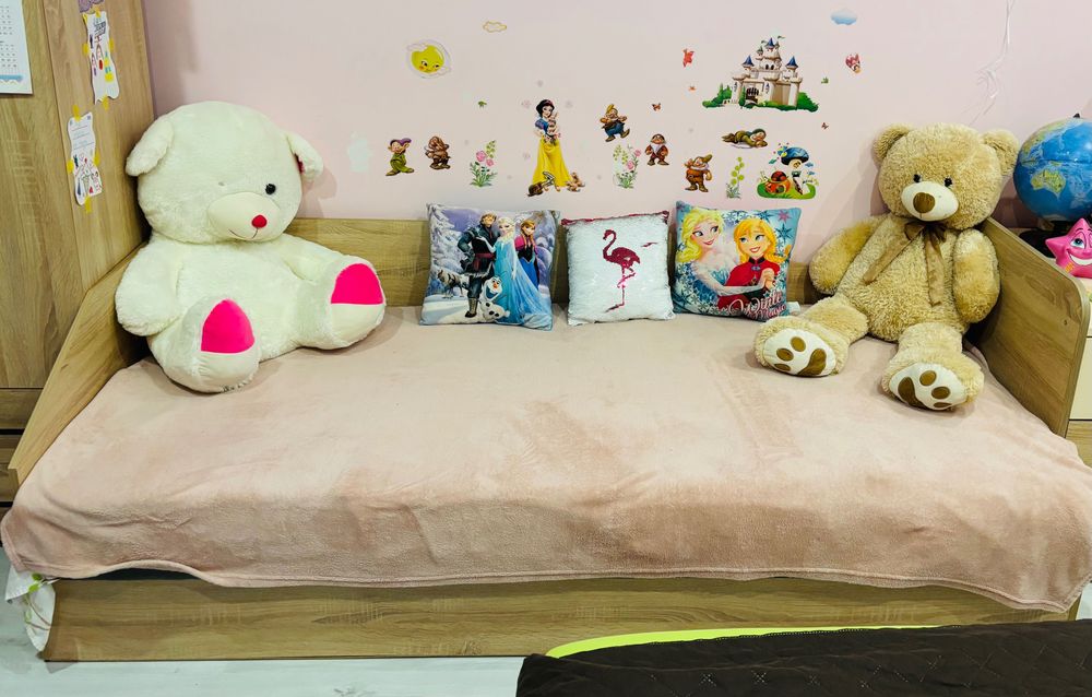 Детско легло с подматрачна рамка и матрак