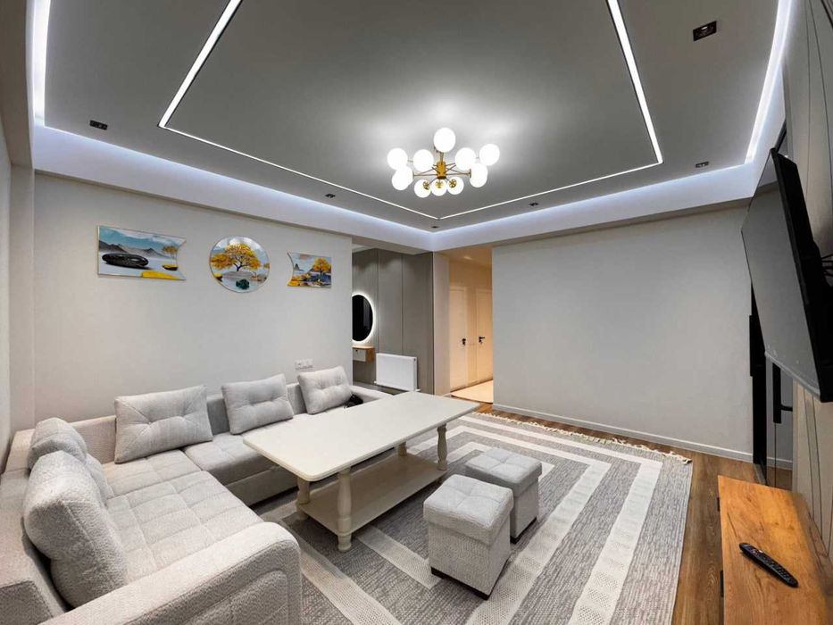 3х комнатная квартир на 7 этаже 63кв/м, в Самарканде