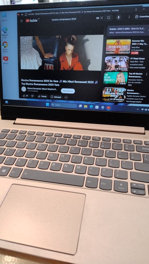 Laptop Lenovo Slim Ultra-Portabil