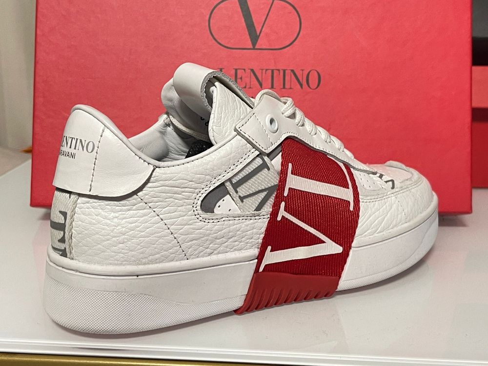 Sneakers Valentino dama model piele