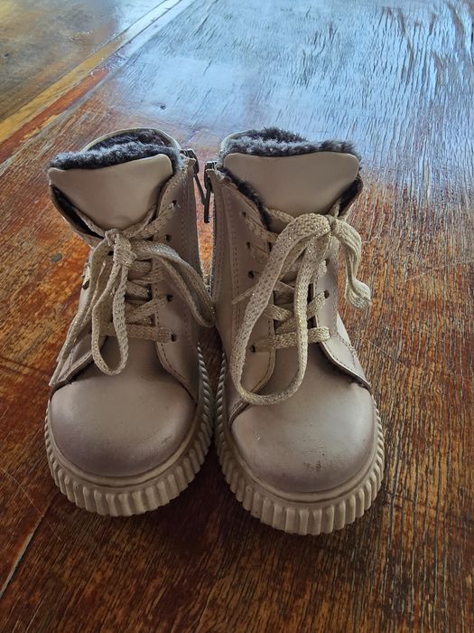 Зимни боти за момиче