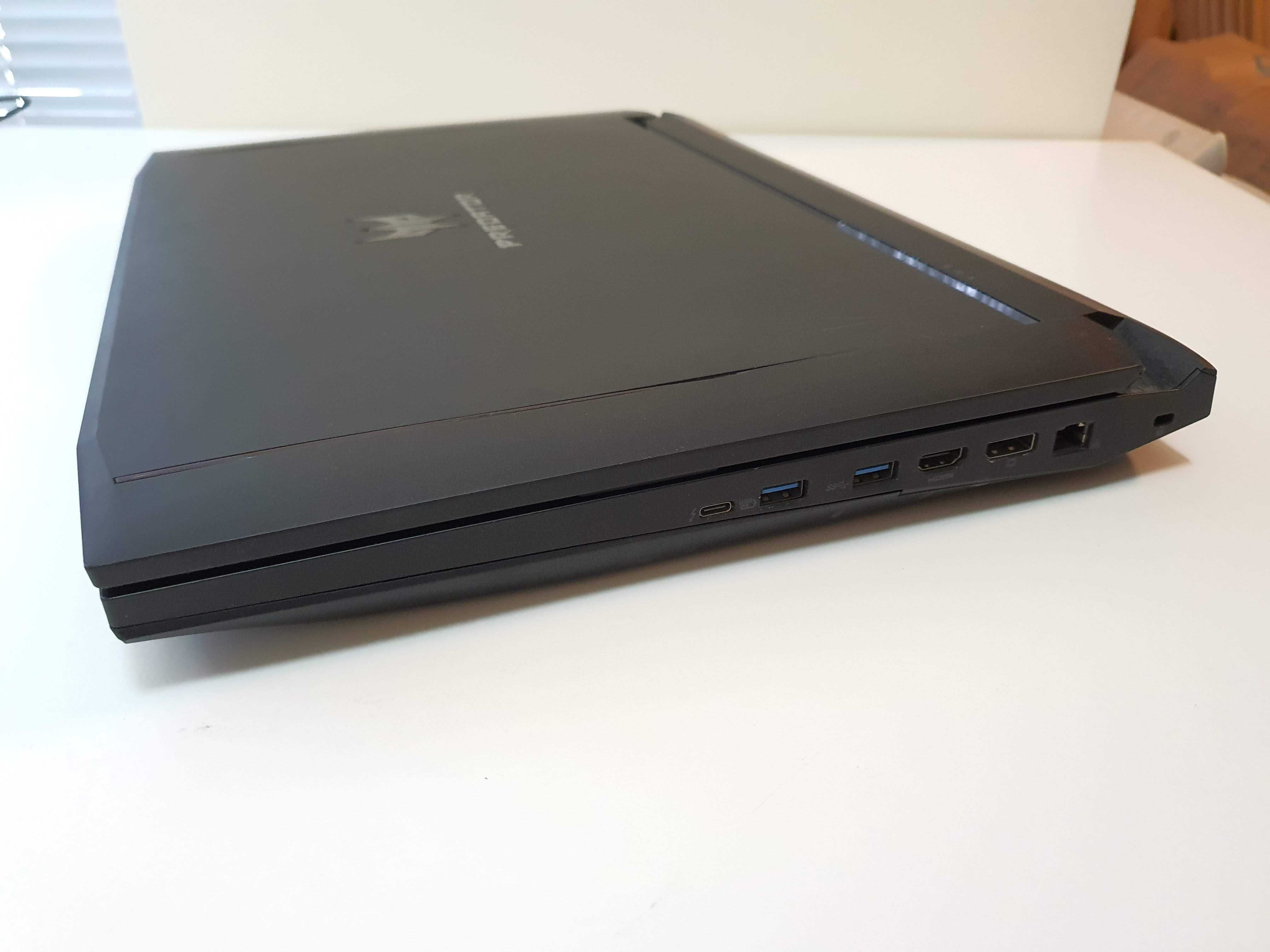 Лаптоп Acer Predator 17", 32GB RAM,  1.0TB HDD + 500GB SSD