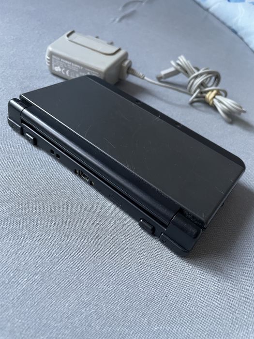 Consola Portabila Nintendo NEW 3DS Black