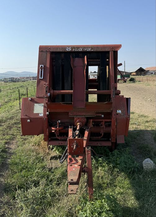 Presa pentru baloti rotunzi hesston 5540 pentru piese