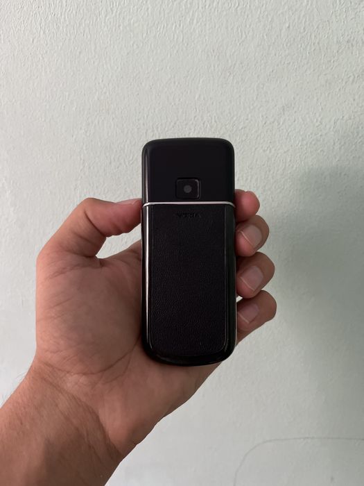 Nokia 8800 art sapfir srochniy eng arzon narxda