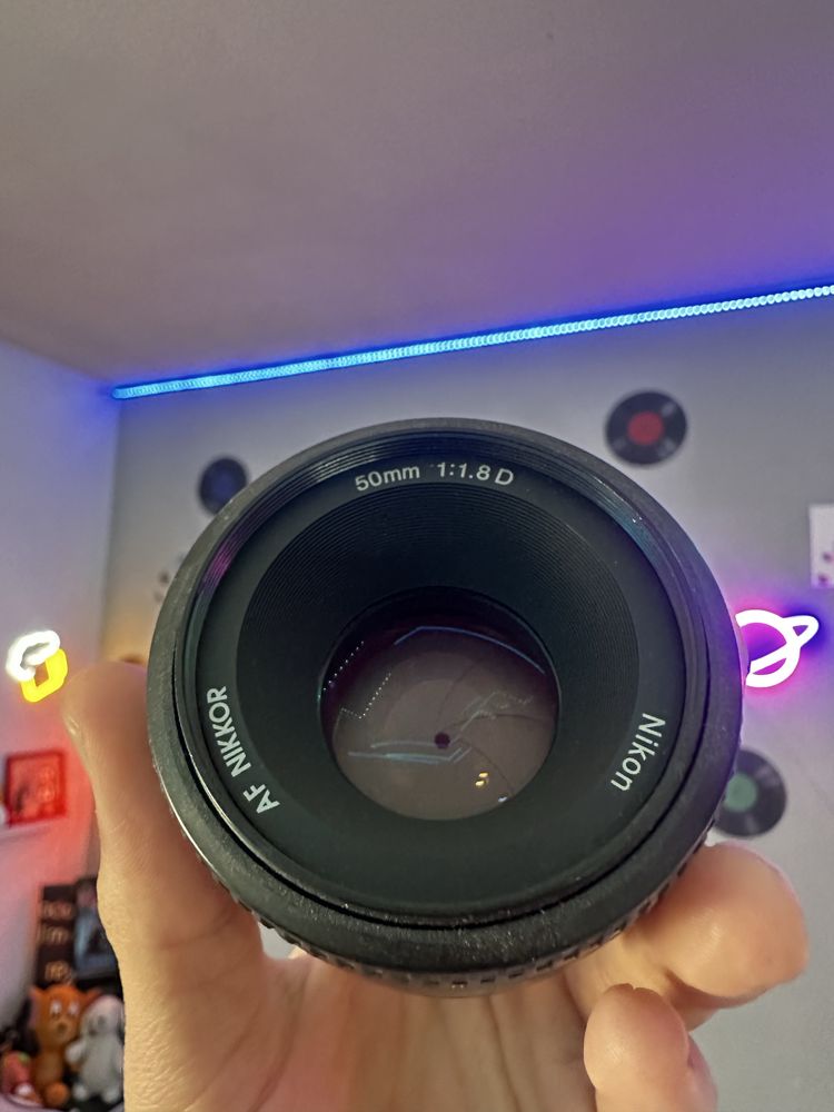 Обектив за Nikon 5600D 1.8