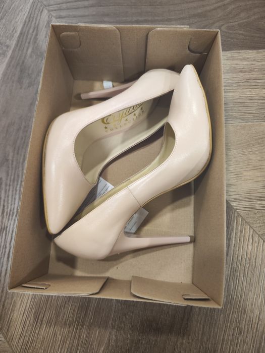 Pantofi stiletto nr38
