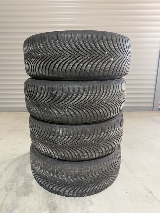 Jante aliaj r17 5x112 Borbet + cauciucuri iarna