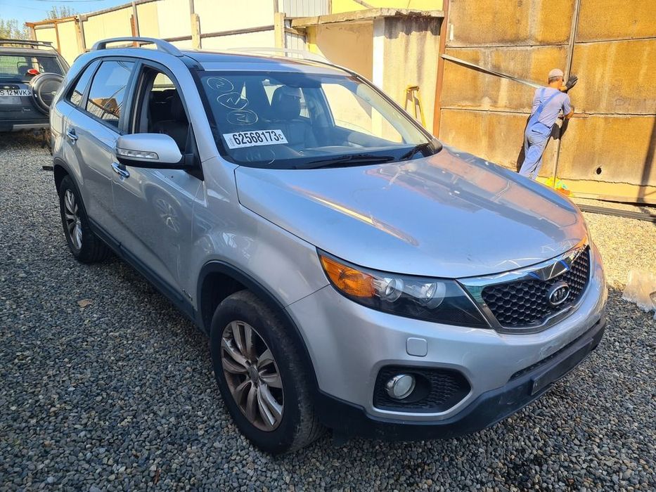Bara fata Kia Sorento II 2009 - 2015 GRI 3D (733) model cu spalatoare far LOVITA ...