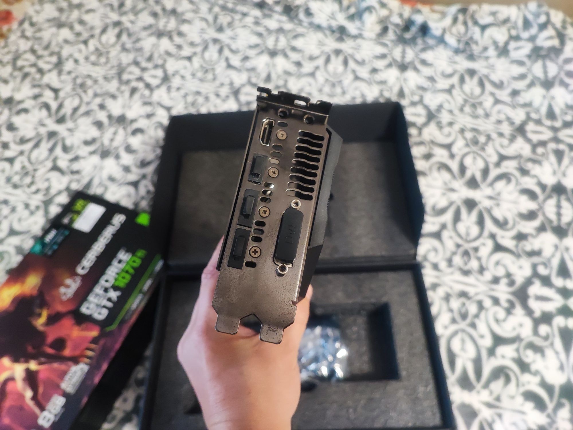 Видеокарта GTX 1070ti