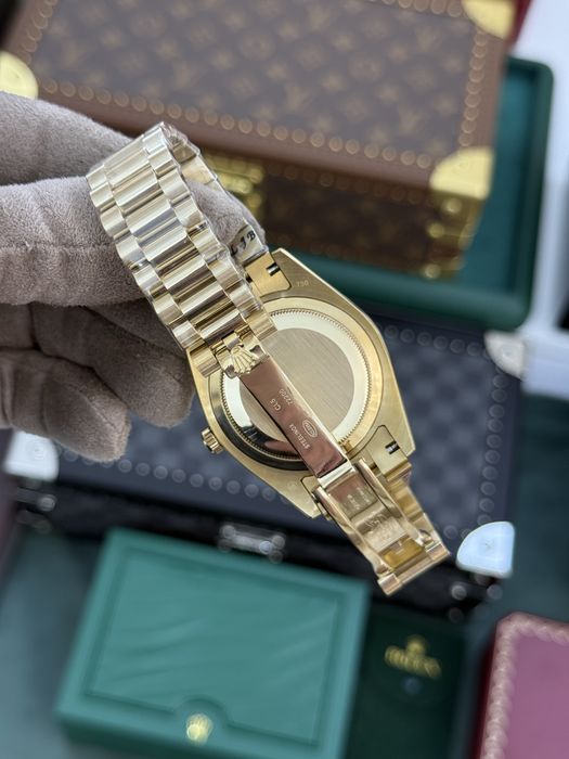 Rolex Day-Date 40mm Gold 18k