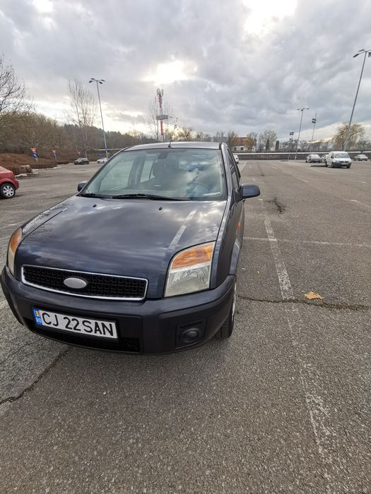 Vând Ford Fusion 1.6 TDCI 2006