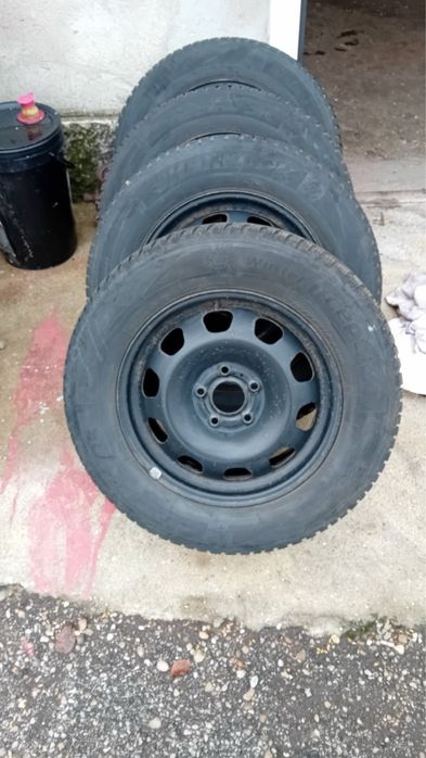 Продавам гуми с джанти